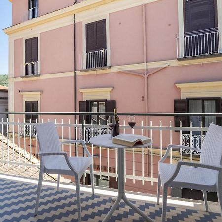 Neva Suites Massa Lubrense Sorrento Coast Экстерьер фото