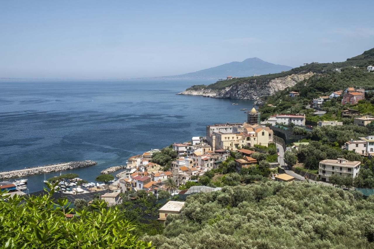 Neva Suites Massa Lubrense Sorrento Coast Экстерьер фото
